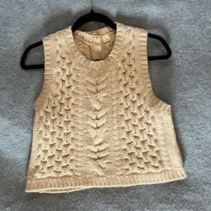 Sweater vest